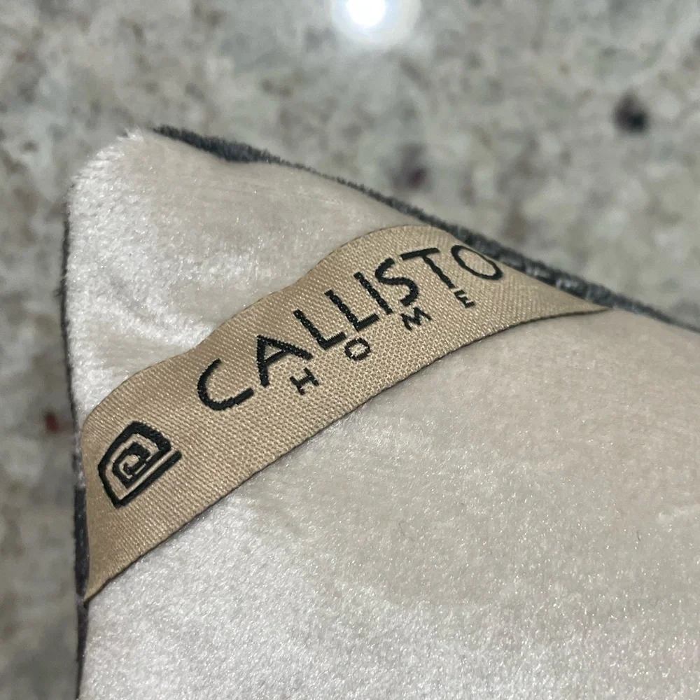 Callisto Home Black Agate Marble Velvet Throw Pillow 24